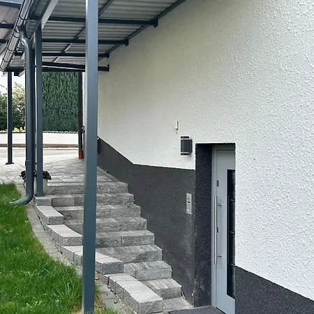 K Voll Moebliert